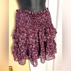 Vestique Ruffle tiered skirt